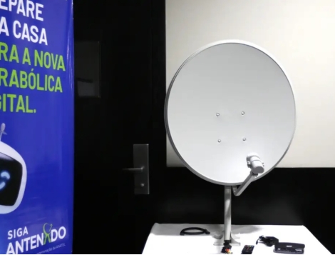 Famílias do CadÚnico têm até dia 30 para trocar parabólica por digital