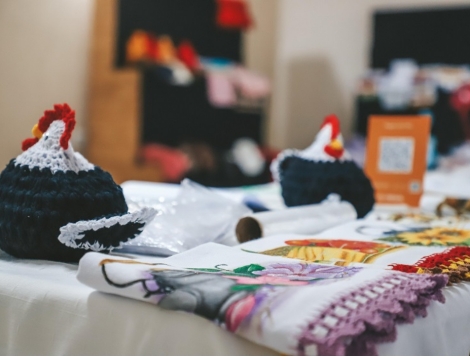 Artesanato produzido em Biguaçu inspira intercâmbio cultural 
